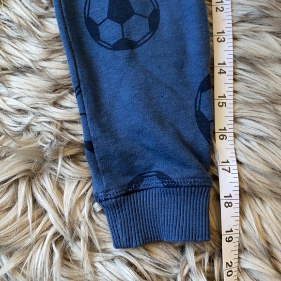 3 H&M toddler pants - Picture 3 of 7